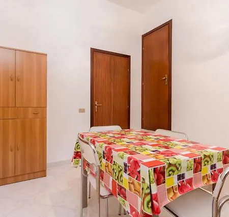 Gandolfo Semesterbostad Favignana